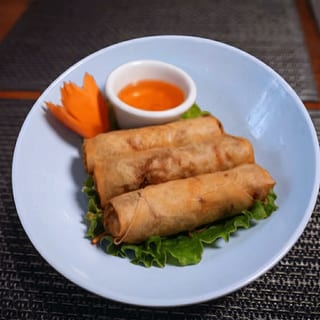 CRISPY SPRING ROLLS